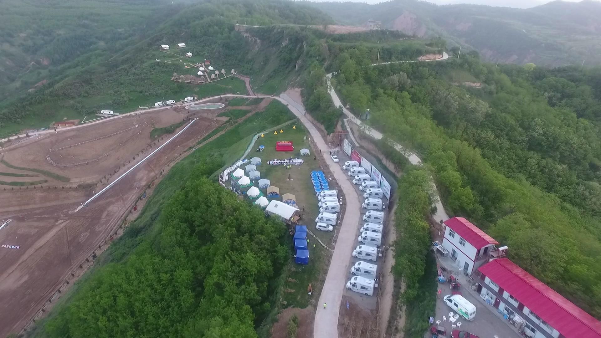 甘肃省民航机场集团首批40辆房车助力甘肃旅游战略_20180519010100