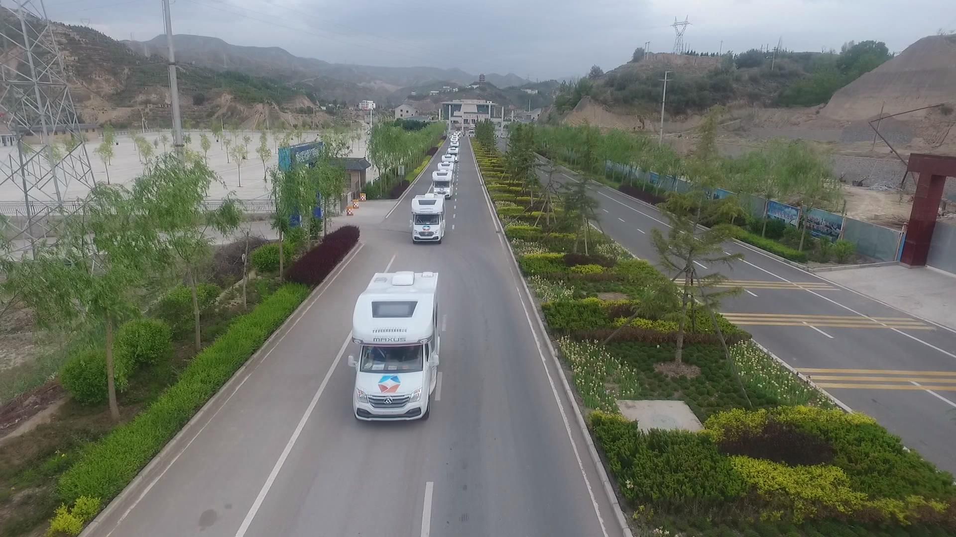 甘肃省民航机场集团首批40辆房车助力甘肃旅游战略_20180519010121